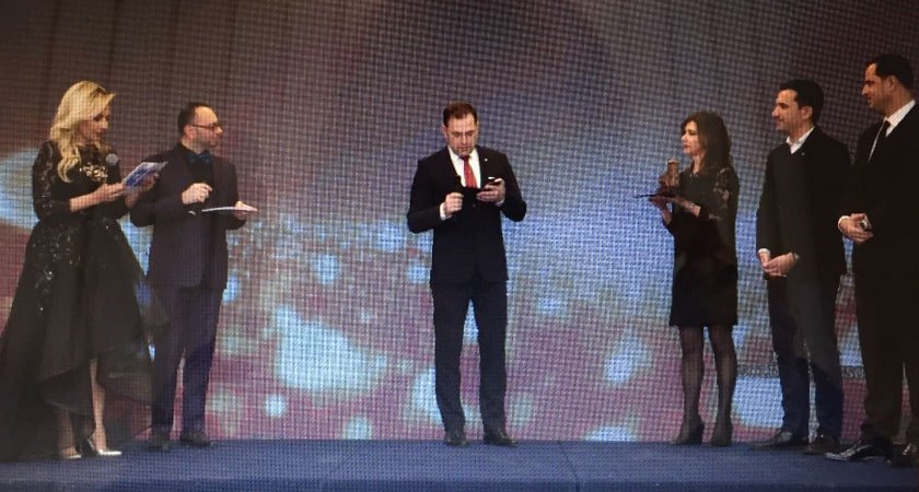 Nobel İlaç, Arnavutluk’ta 2016 Yılının En İyi İlaç Firması Seçildi.